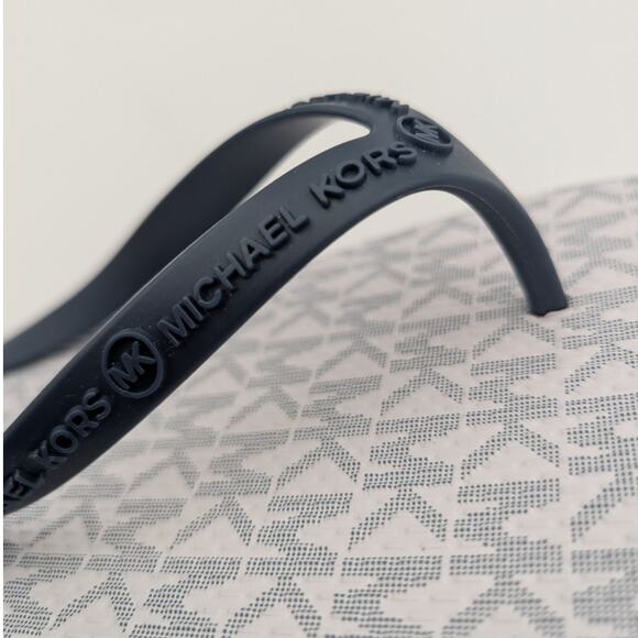 Michael Kors Monogram Flip Flop Sandals Women's Lightweight PVC Size US10M EU41 - Picture 9 of 10